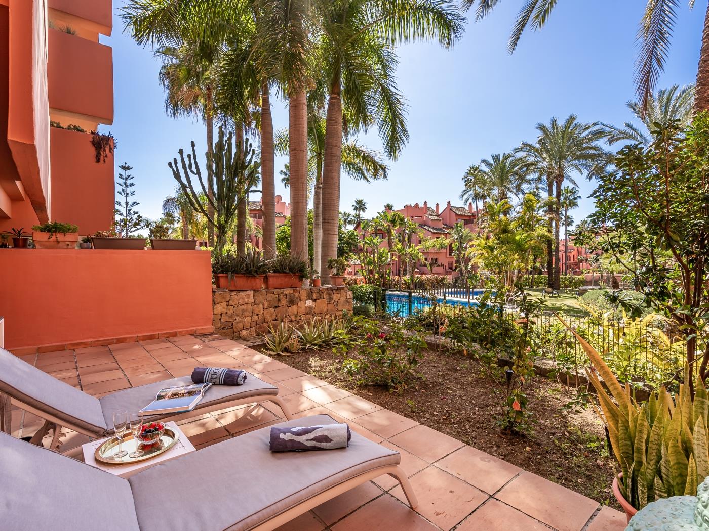 image Azure Serenity Retreat 14