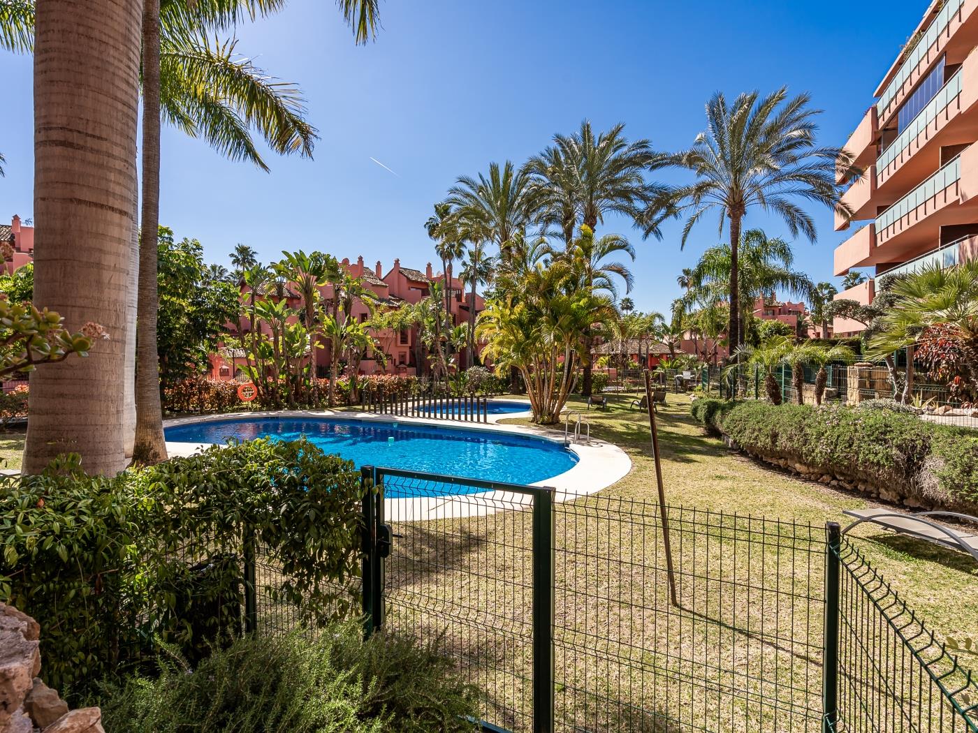 image Azure Serenity Retreat 16