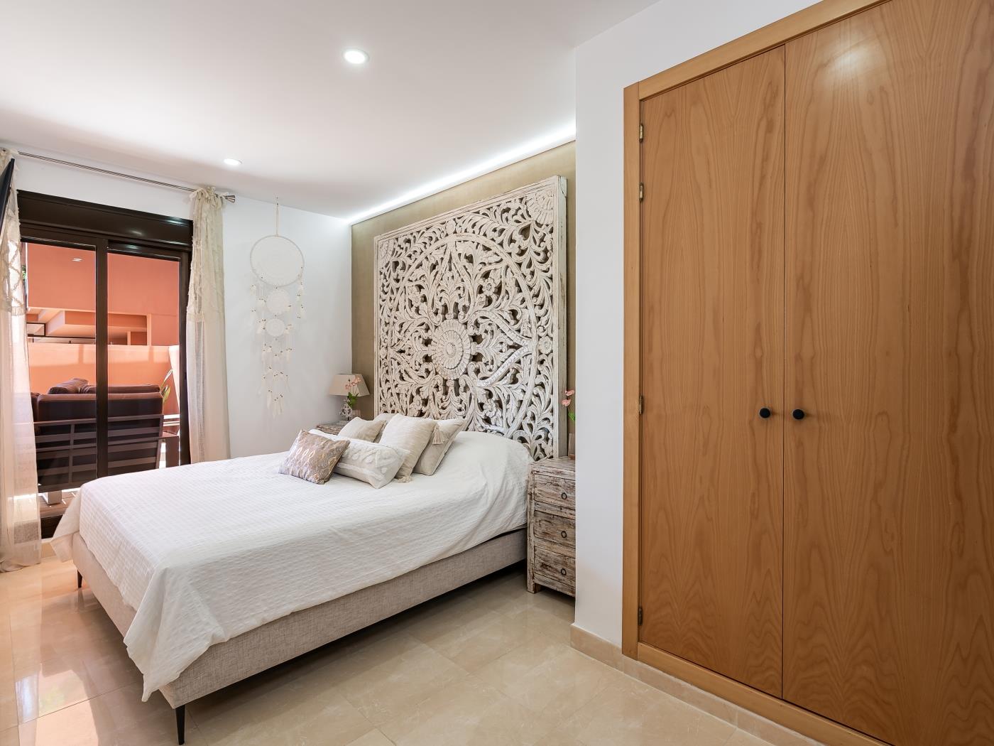 image Azure Serenity Retreat 3