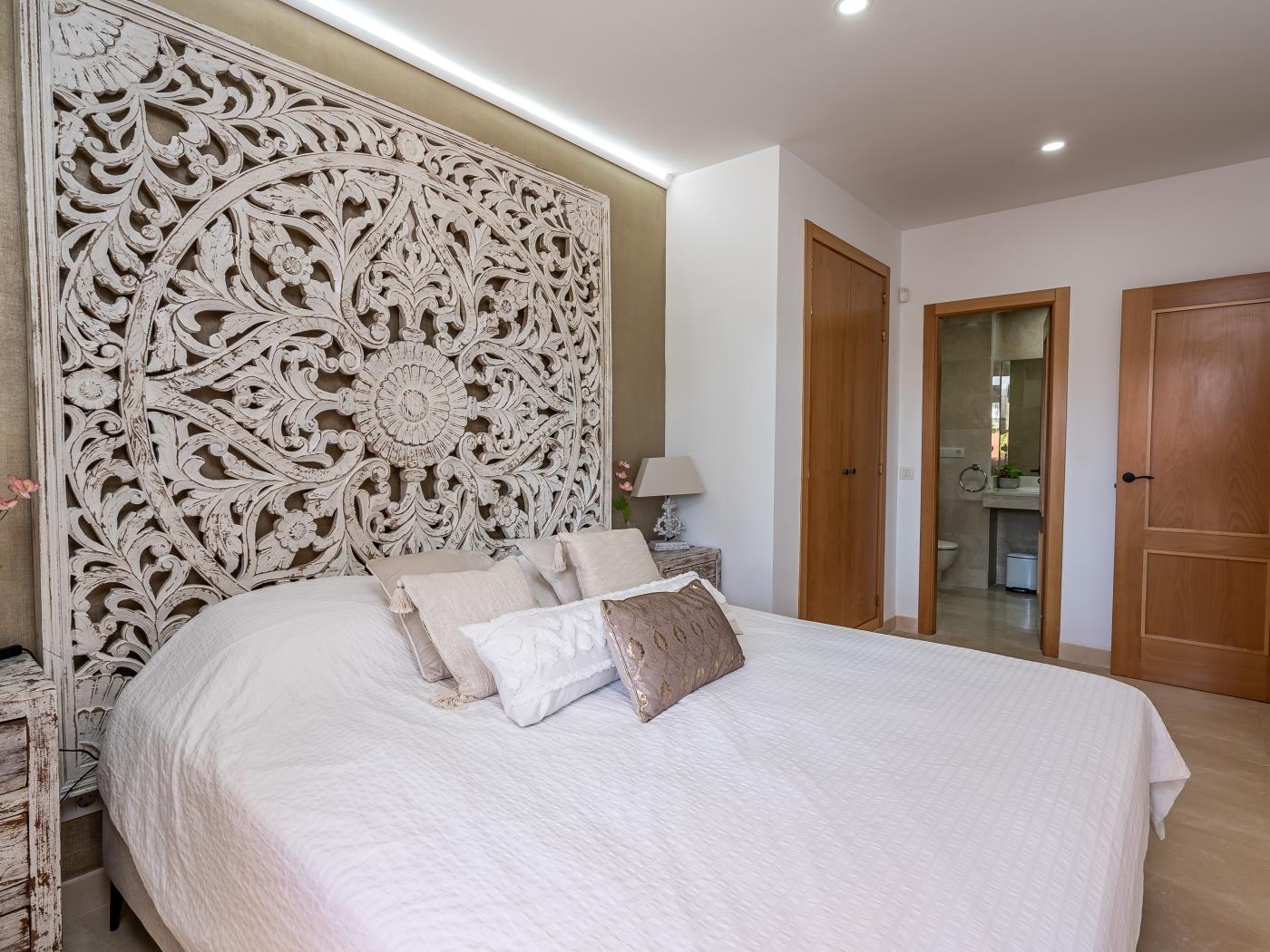 image Azure Serenity Retreat 4