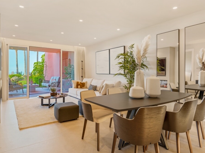 image The Beachfront Pearl 12