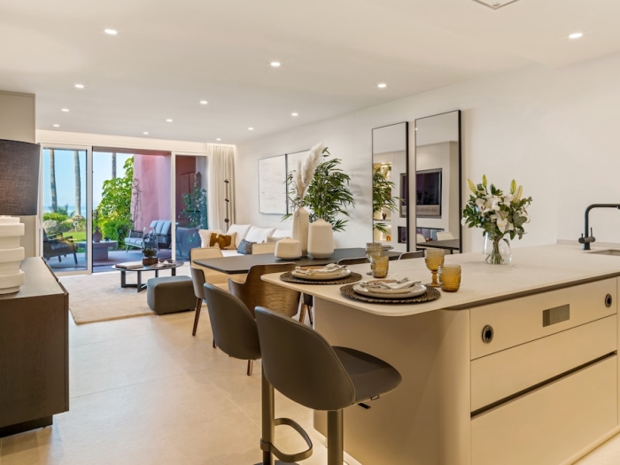 image The Beachfront Pearl 13