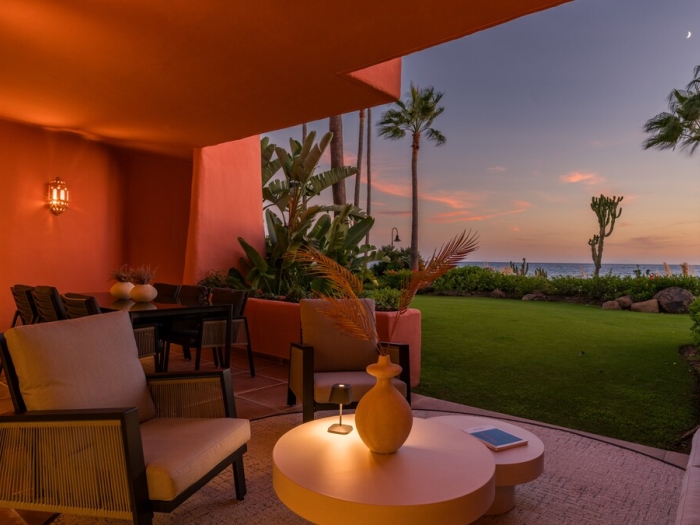 image The Beachfront Pearl 25