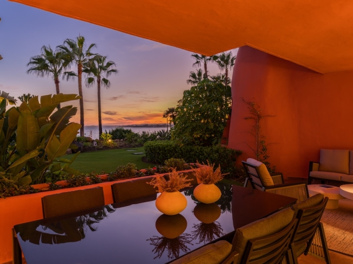 image The Beachfront Pearl 26