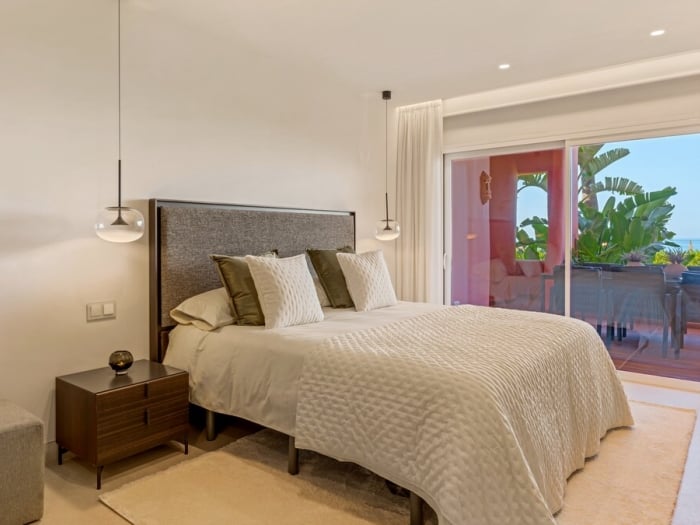 image The Beachfront Pearl 3