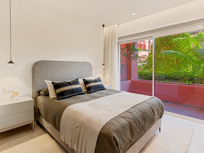 image The Beachfront Pearl 7