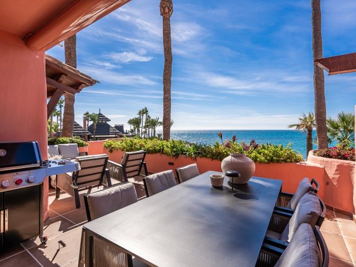 Cabo Bermejo Luxe Seafront Apartment