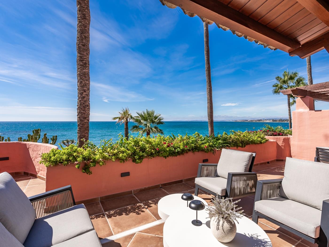 image Cabo Bermejo Luxe Seafront Apartment 13