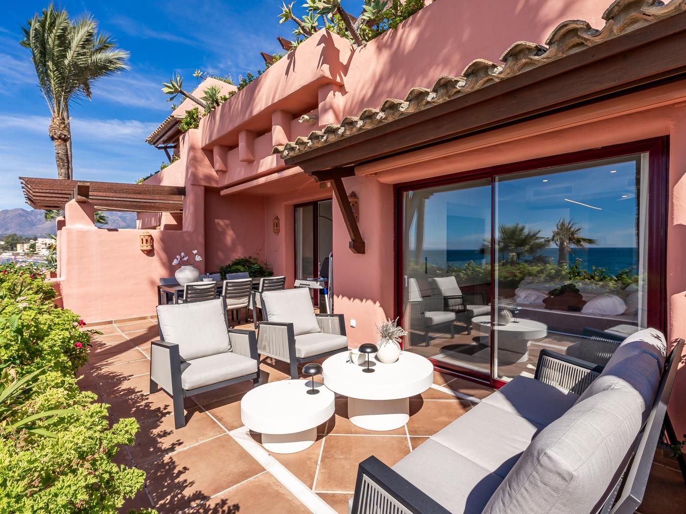 image Cabo Bermejo Luxe Seafront Apartment 14