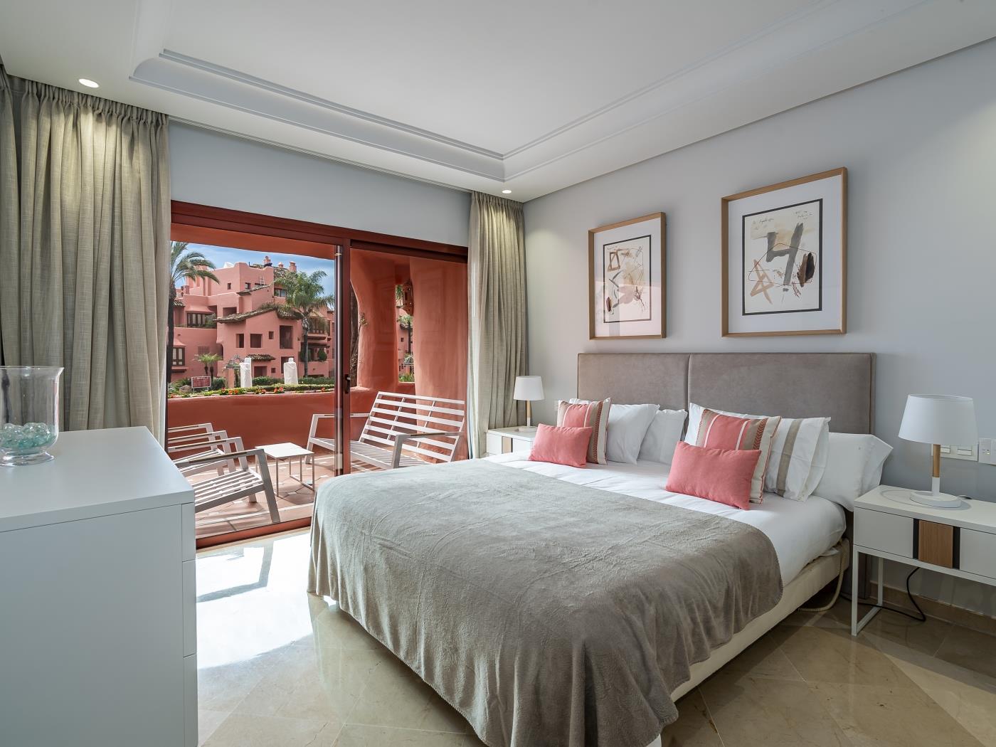 image Mediterranean Bliss – Exclusive Ground-Floor Retreat 14