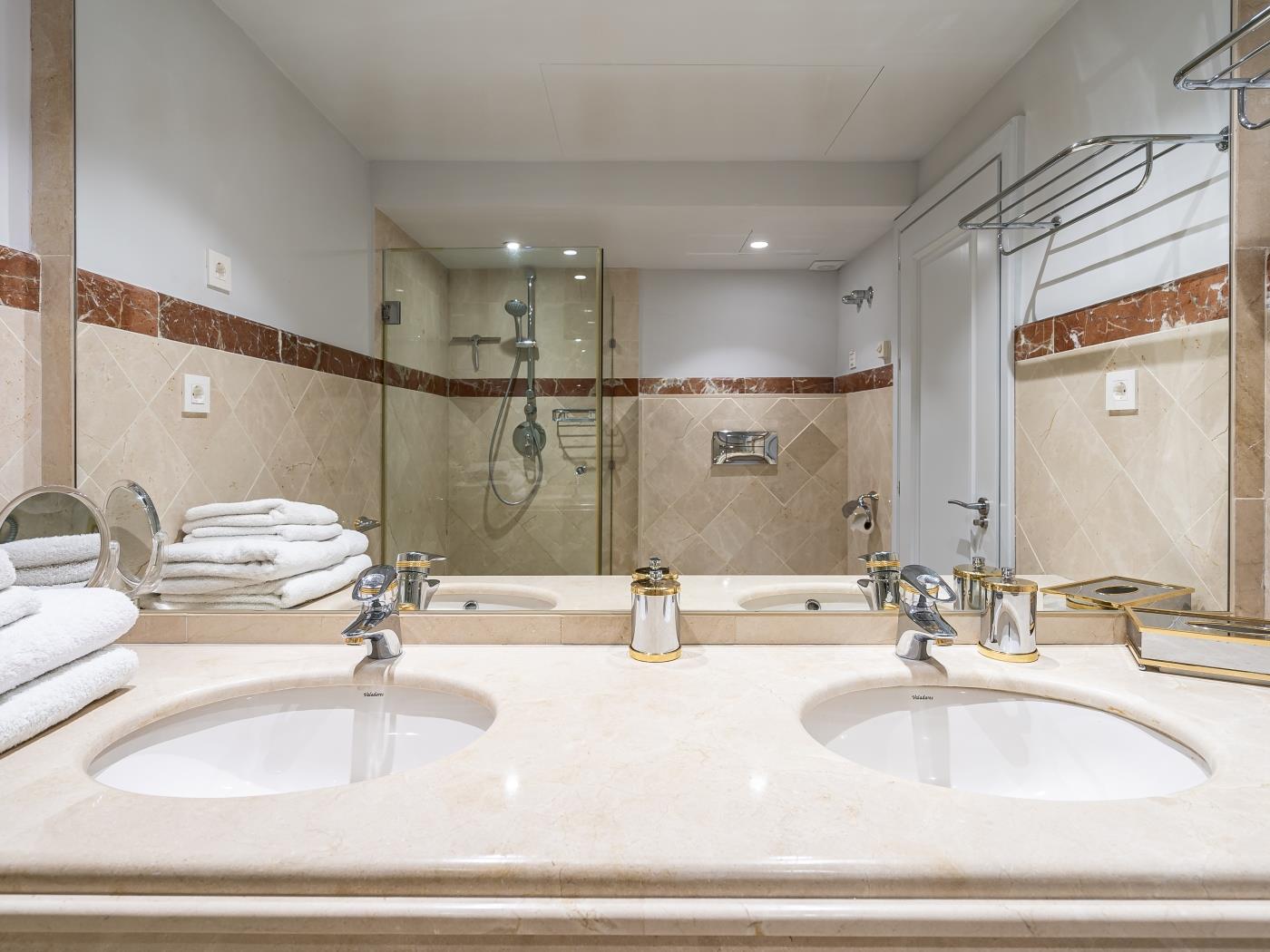 image Mediterranean Bliss – Exclusive Ground-Floor Retreat 3