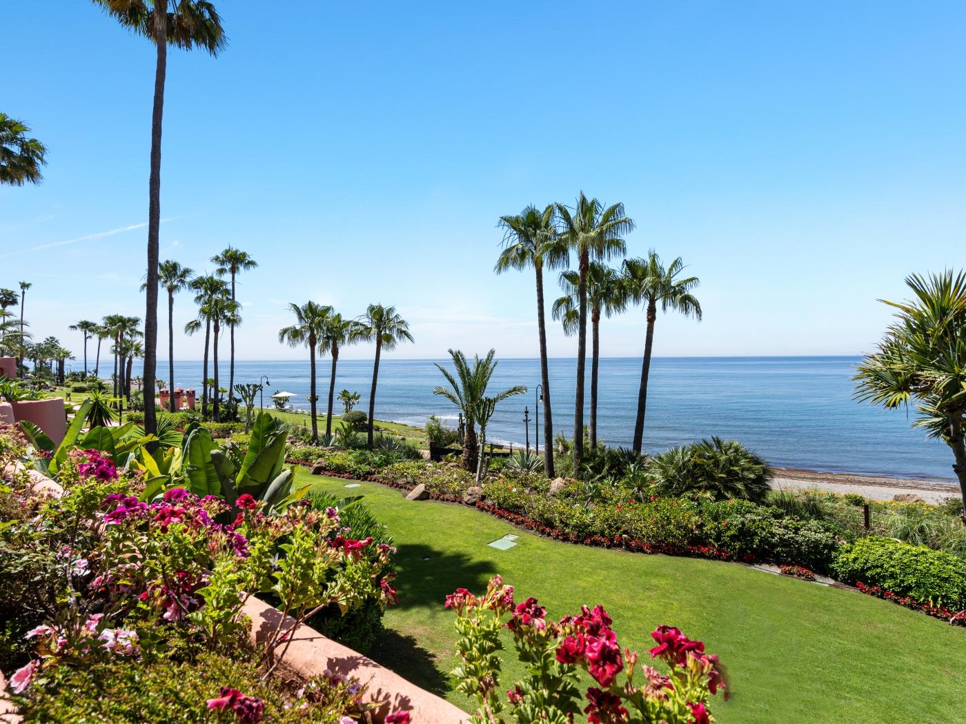 image Golden Shore Seafront Apartment 19