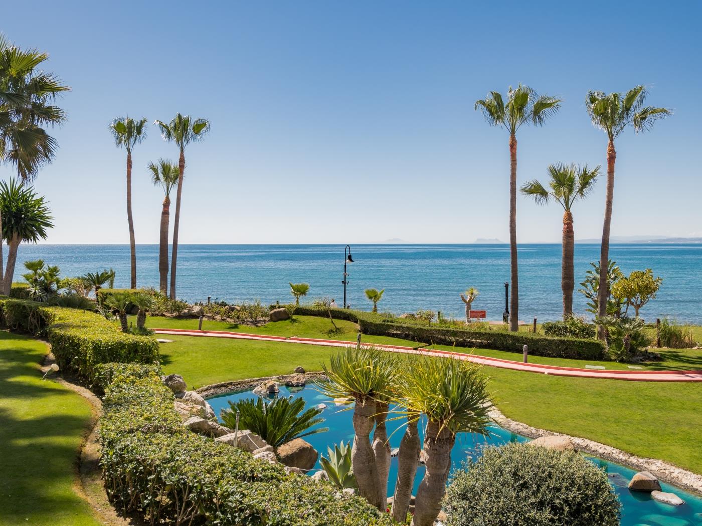 image Golden Shore Seafront Apartment 34