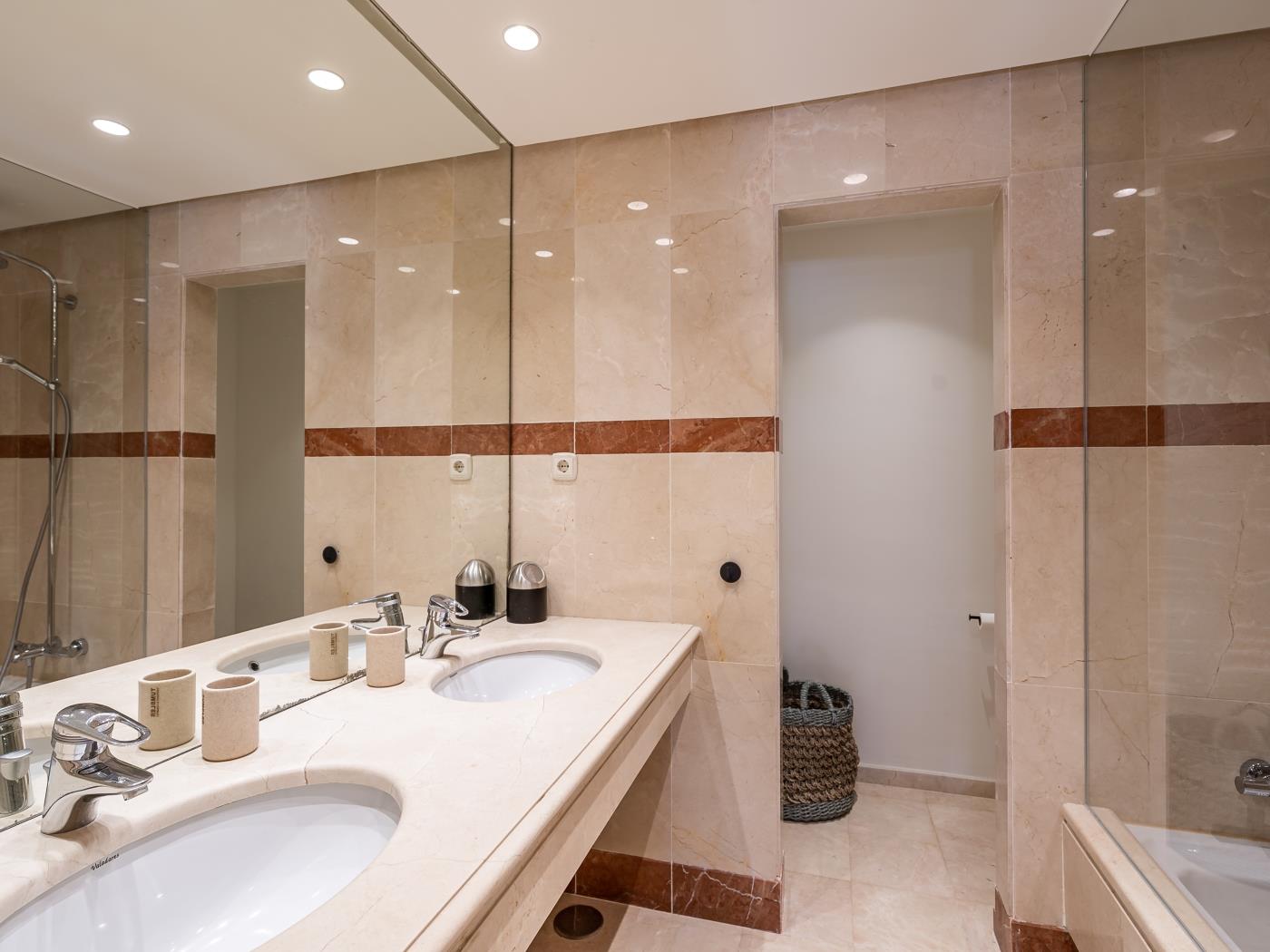 image Appartement de luxe à Menara Beach 5