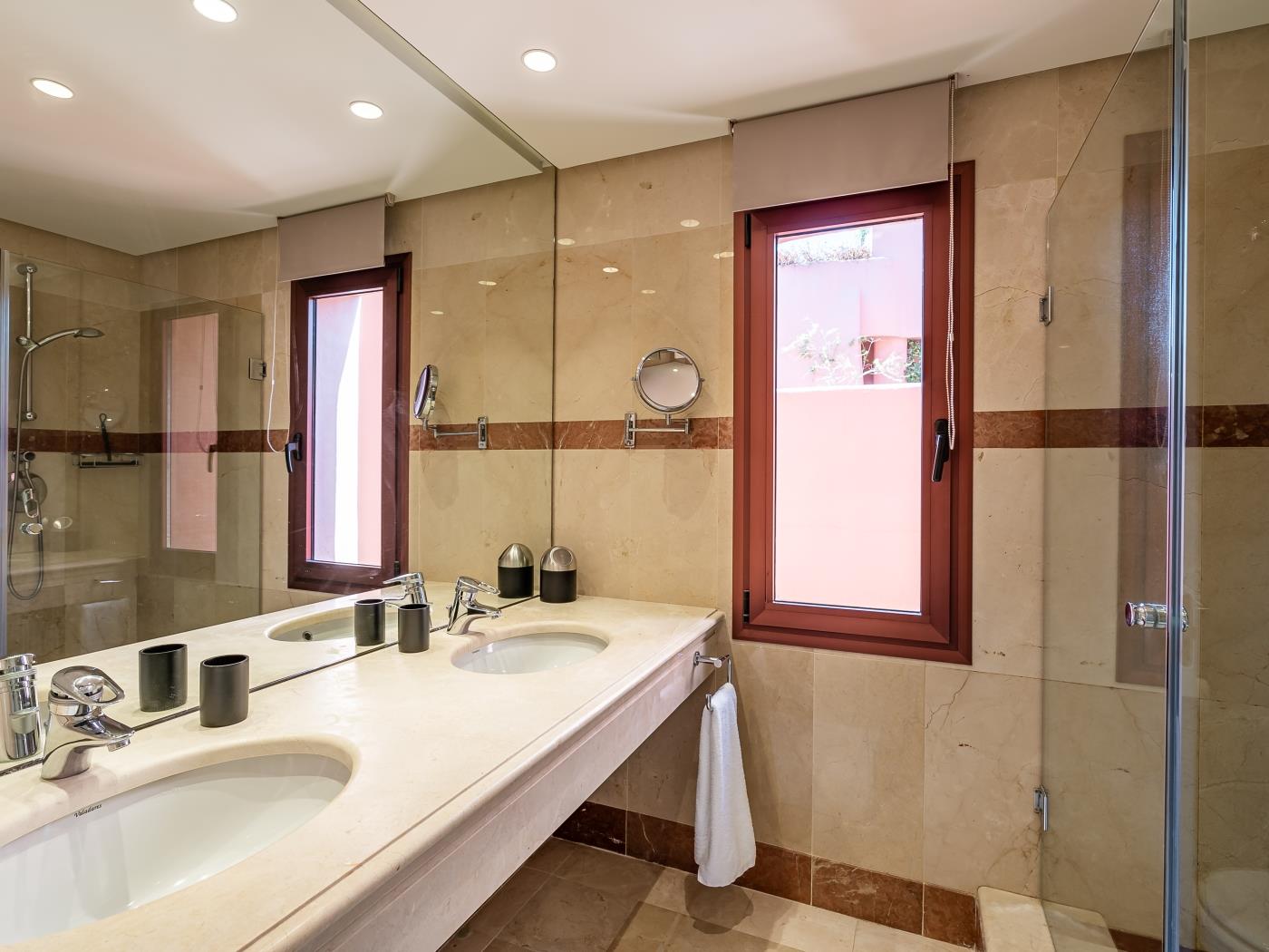 image Appartement de luxe à Menara Beach 6