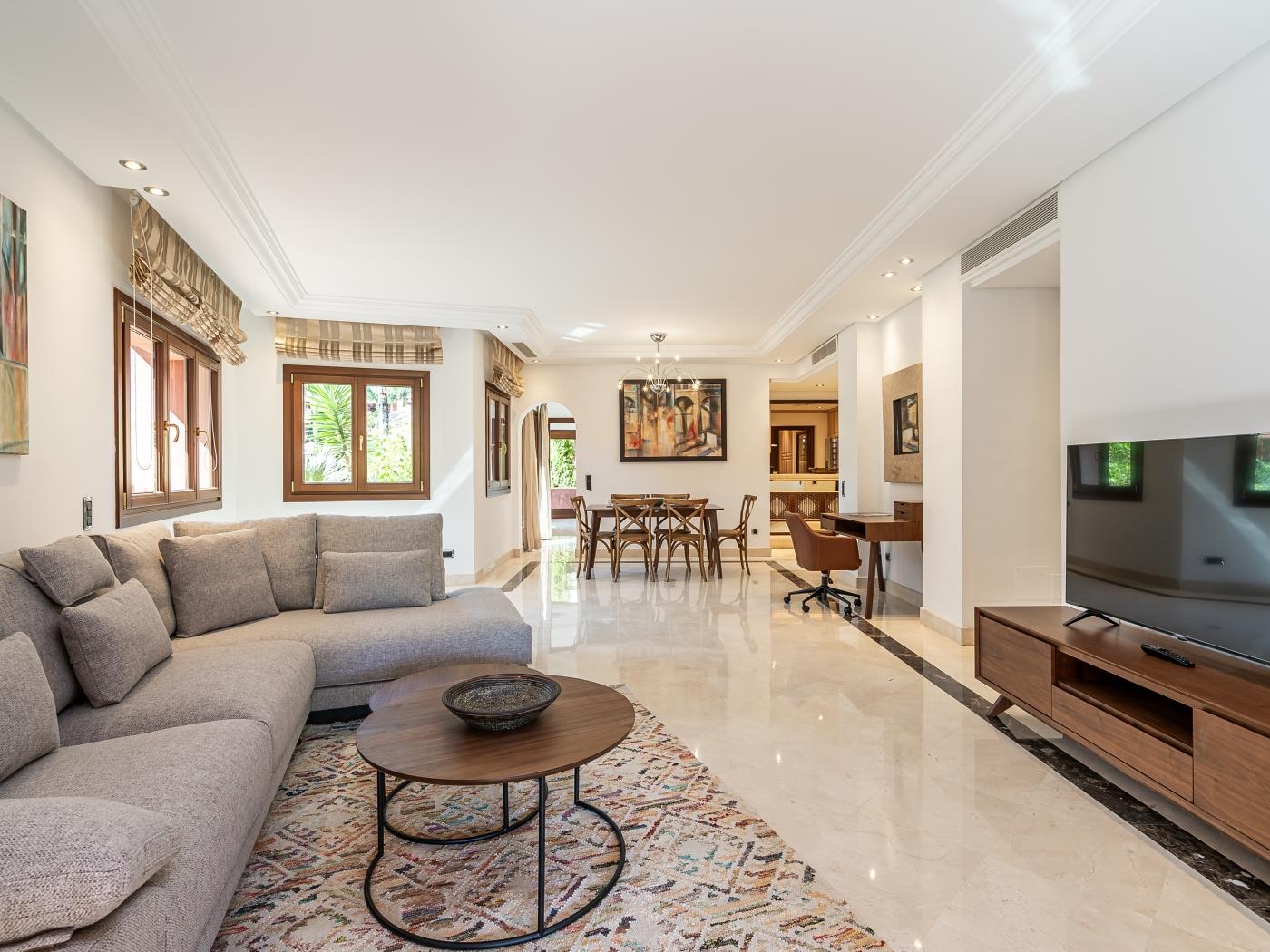 image Appartement luxueux au rez-de-chaussée à Torre Bermeja 0