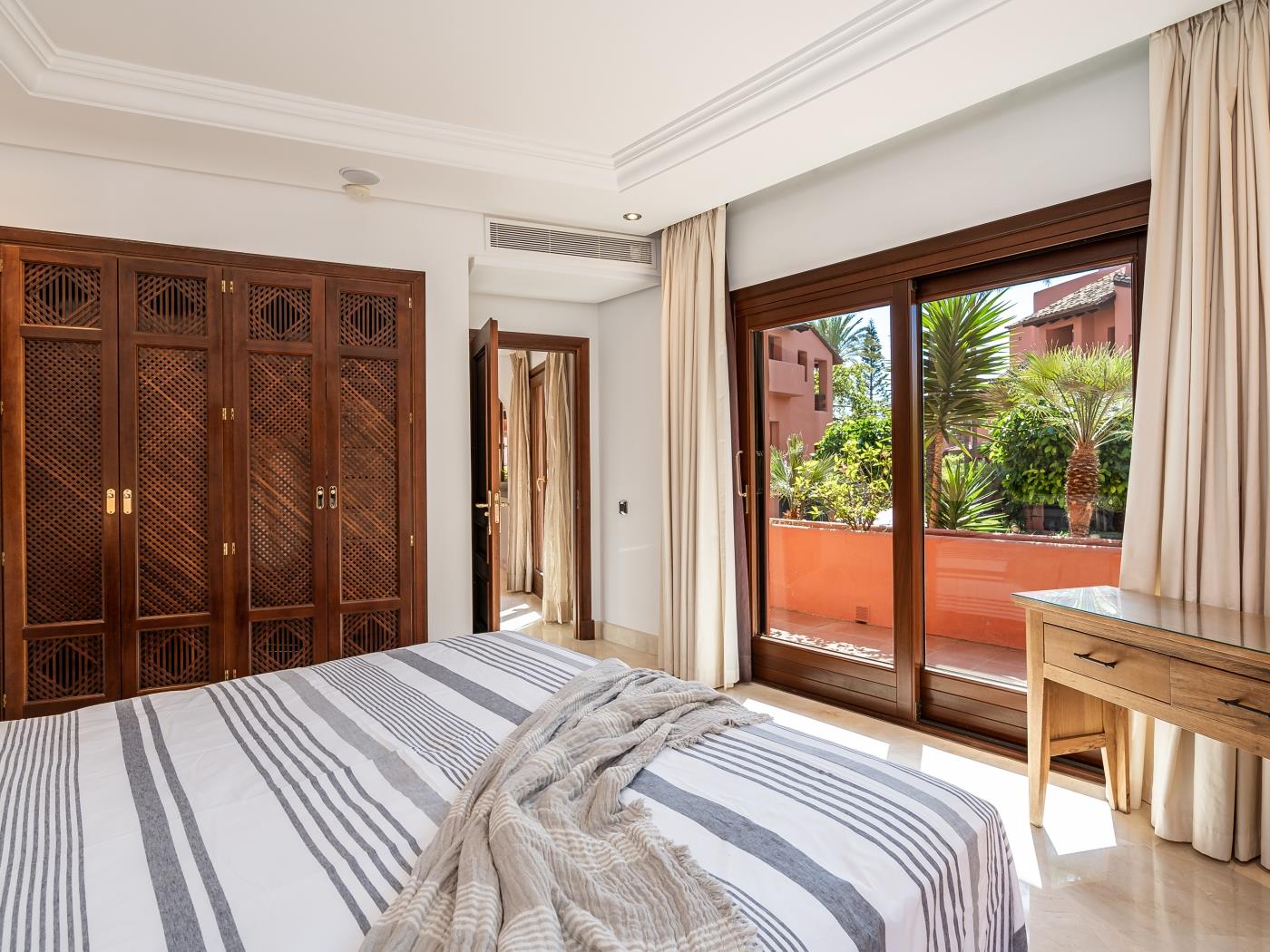 image Appartement luxueux au rez-de-chaussée à Torre Bermeja 10