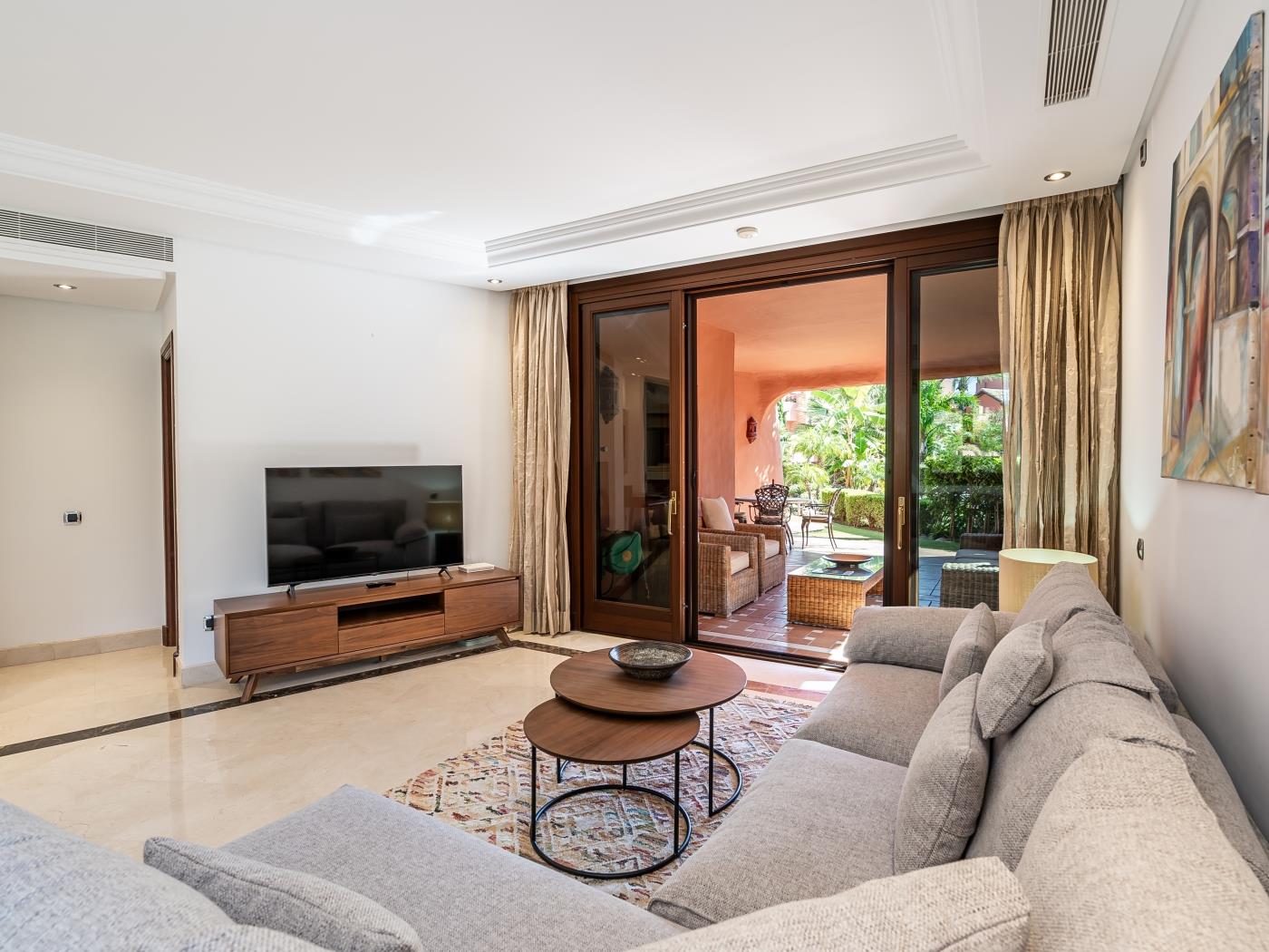 image Appartement luxueux au rez-de-chaussée à Torre Bermeja 12