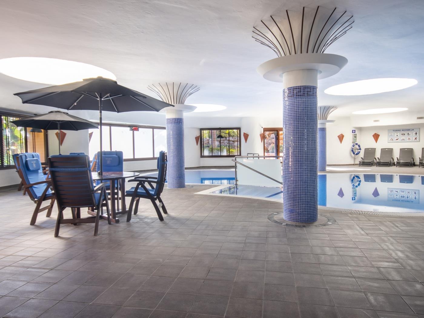 image Appartement luxueux au rez-de-chaussée à Torre Bermeja 33