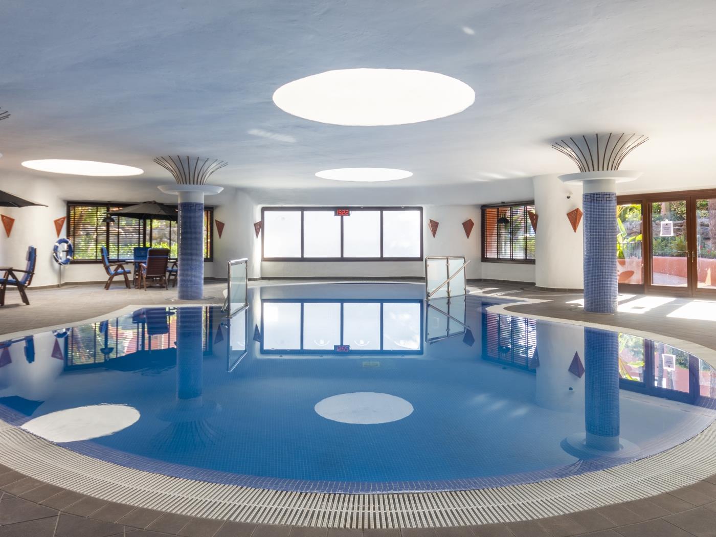 image Appartement luxueux au rez-de-chaussée à Torre Bermeja 36