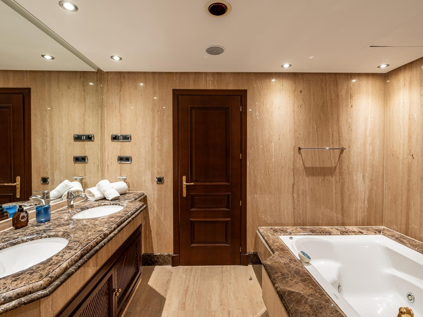 image Appartement luxueux au rez-de-chaussée à Torre Bermeja 4