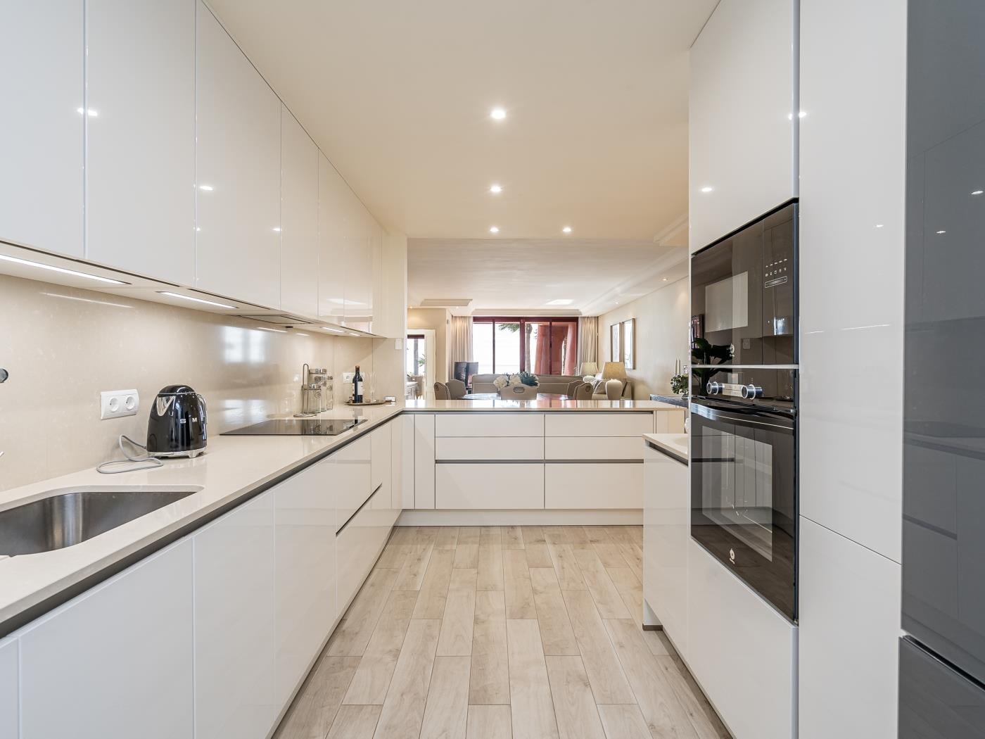 image Beachfront Serenity 1