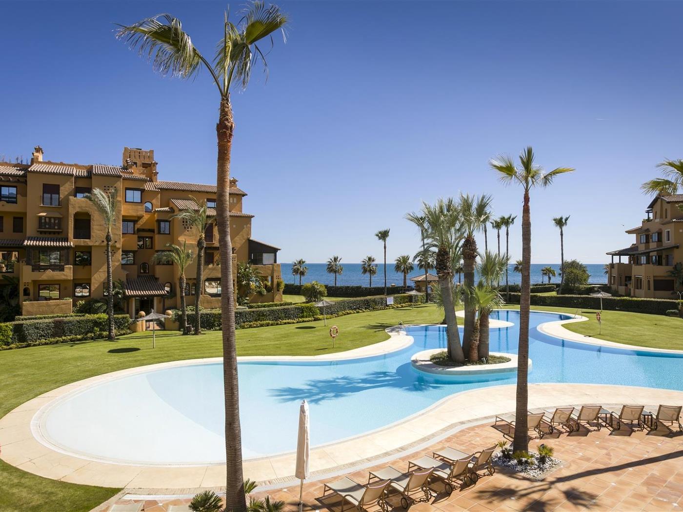 image Los Granados Jewel 21