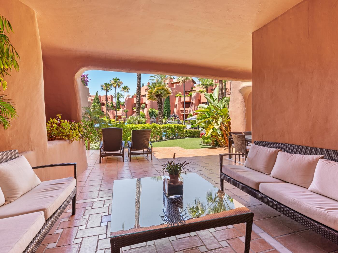 image Azure Garden Retreat – Torre Bermeja 15