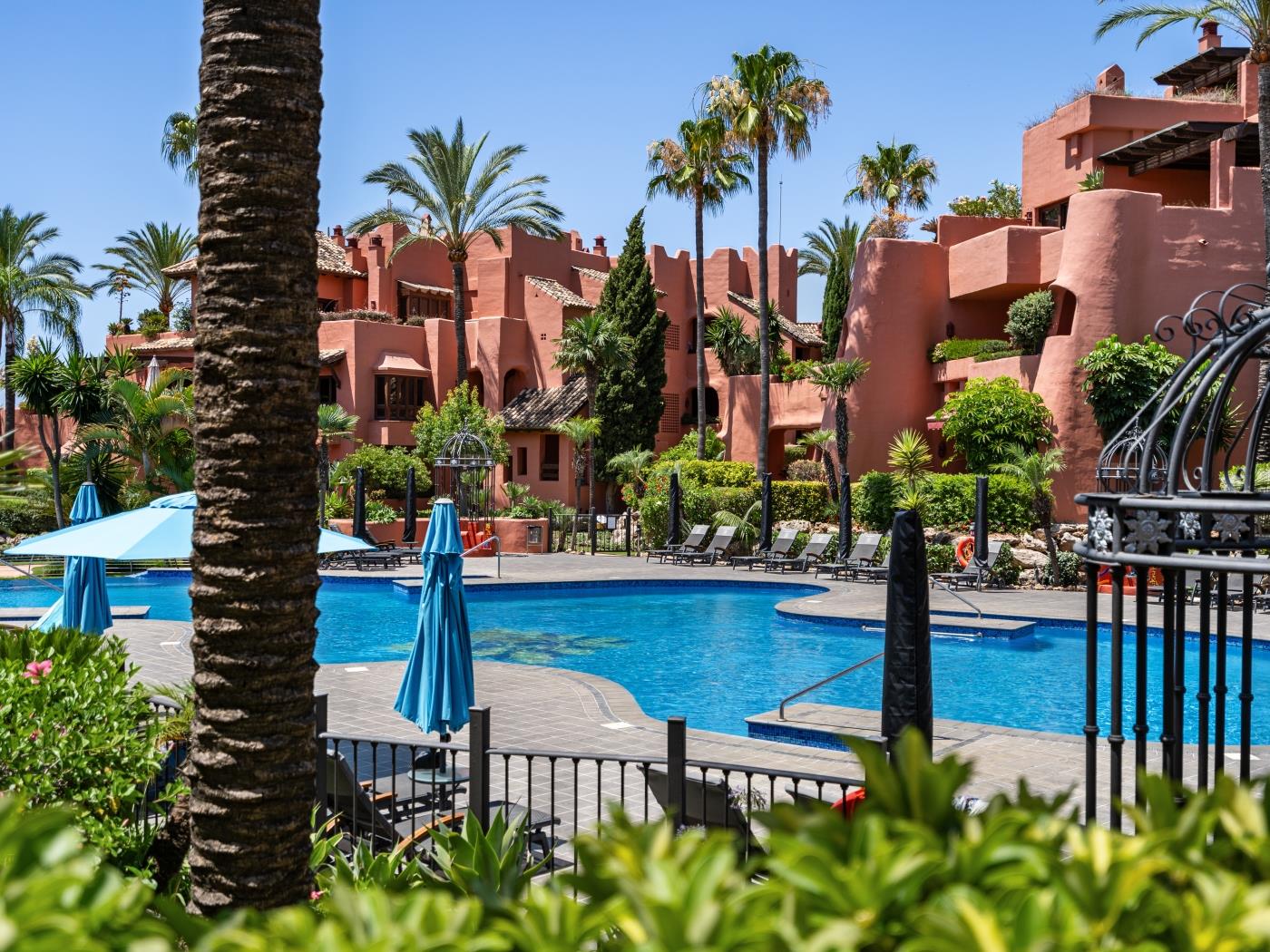 image Azure Garden Retreat – Torre Bermeja 17