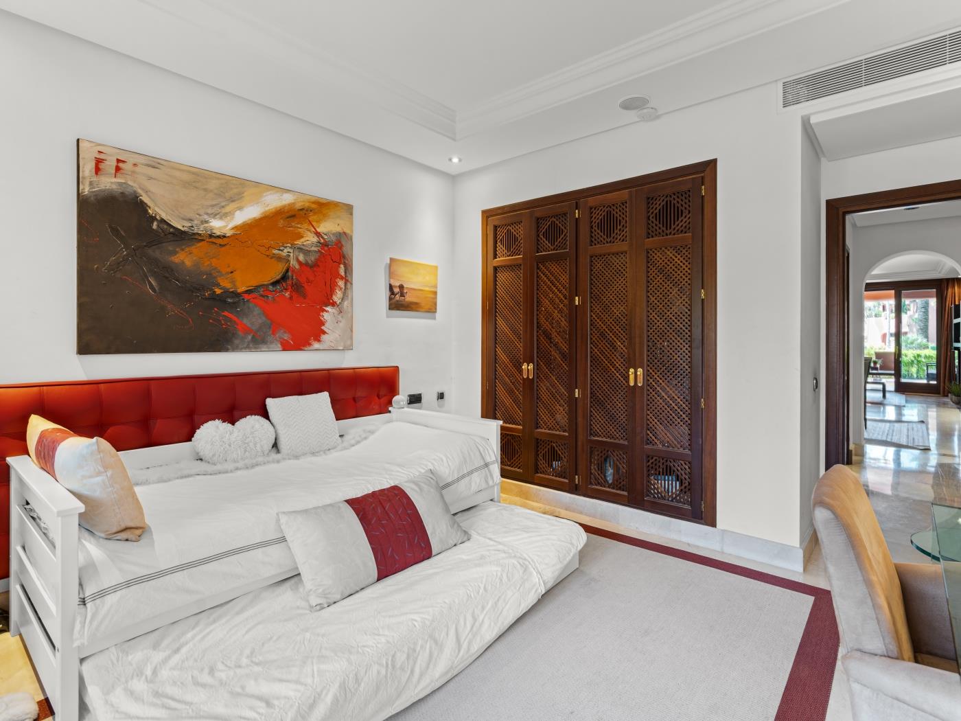 image Azure Garden Retreat – Torre Bermeja 9