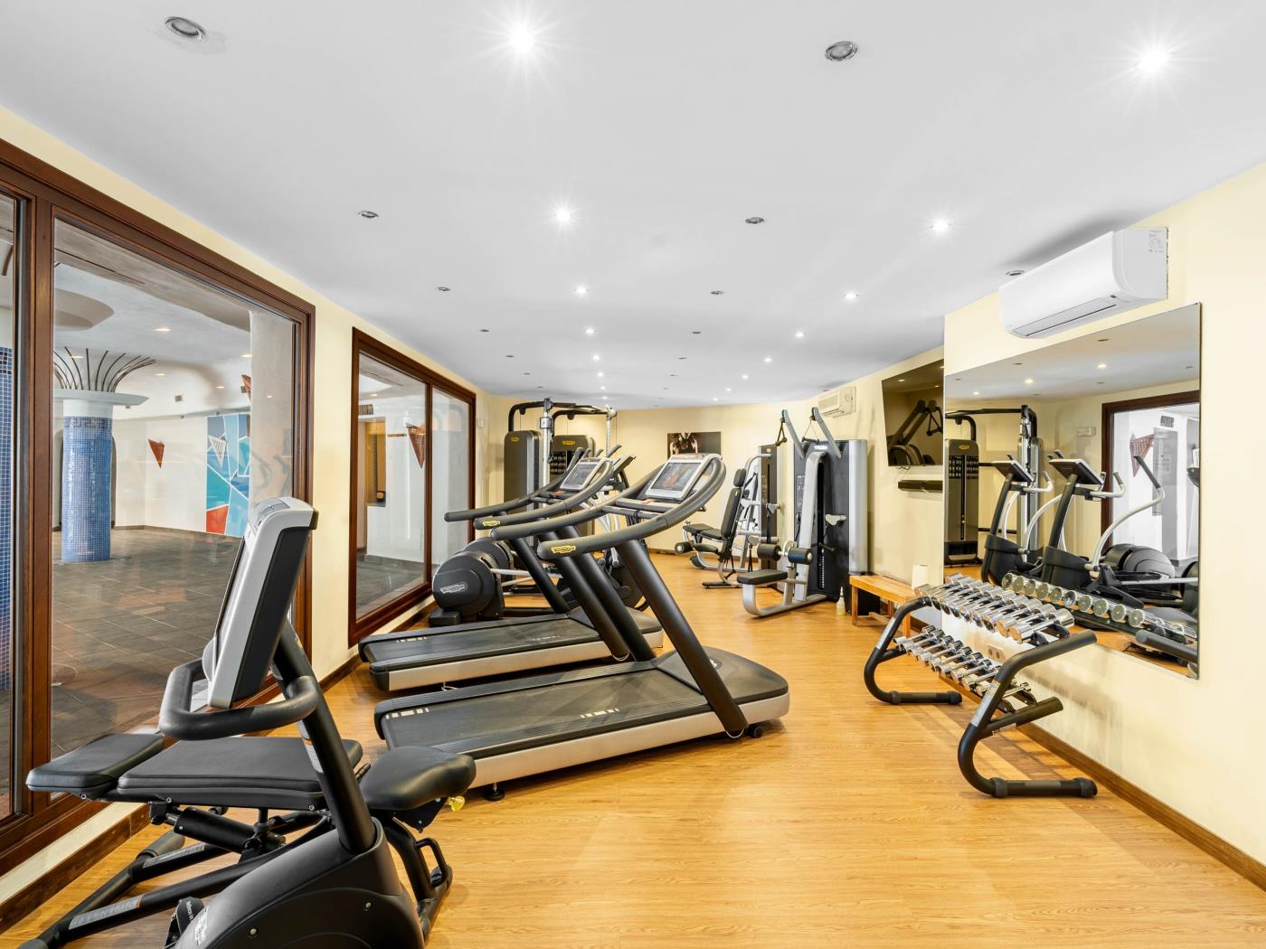 image Appartement avec vue sur mer à Torre Bermeja 21