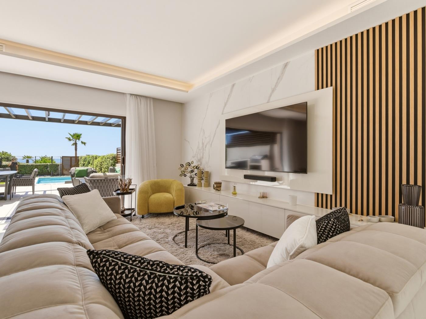 image Velaya Beachfront Sanctuary 1