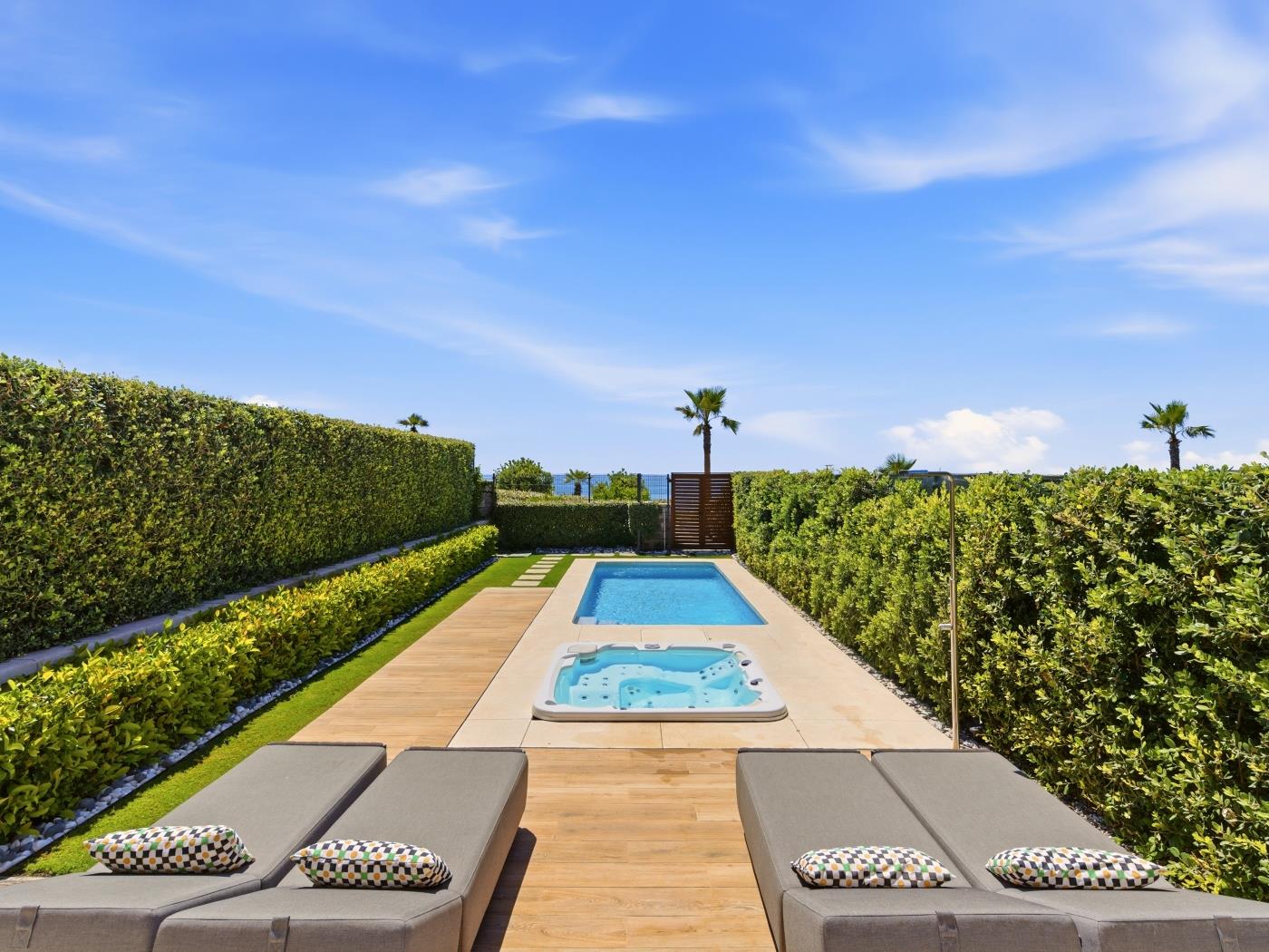 image Velaya Beachfront Sanctuary 23