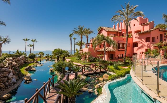 RentalsCostaDelSol.com – Votre porte d'entrée vers des vacances de luxe à Estepona
